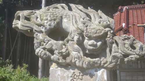 村社鹿島神社　狛犬
