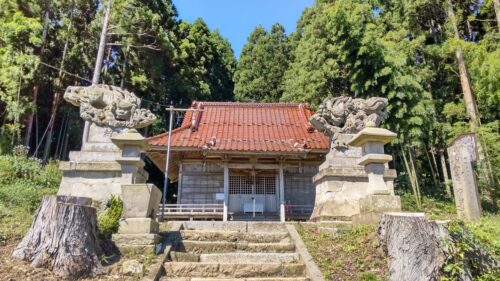 村社鹿島神社　狛犬