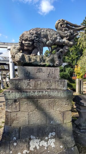 川田神社の狛犬