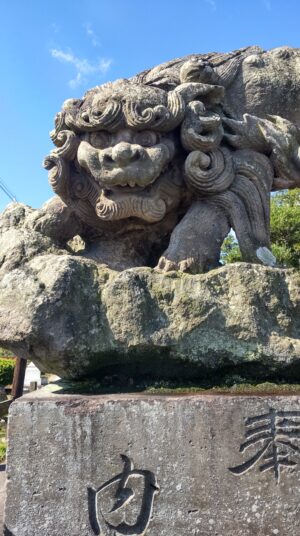 川田神社の狛犬